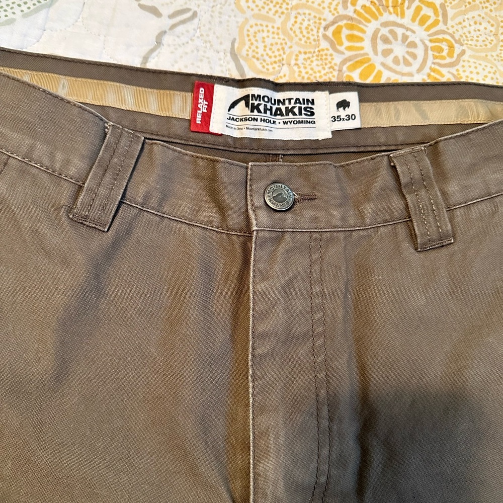 Mountain Khaki Mens Pants